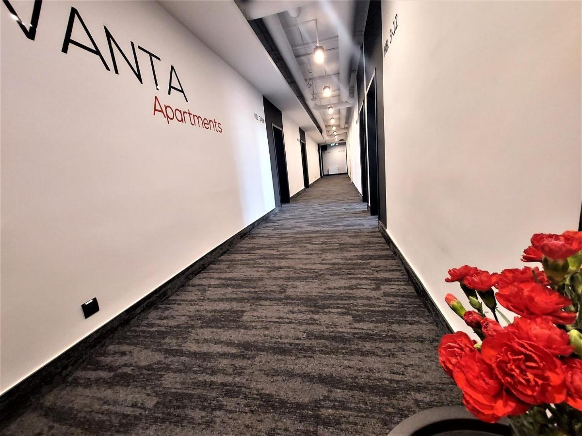 Vanta Business Center สกาวินา ภายนอก รูปภาพ